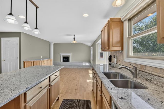 1041 Bicentennial Parkway, Ann Arbor, MI 48108