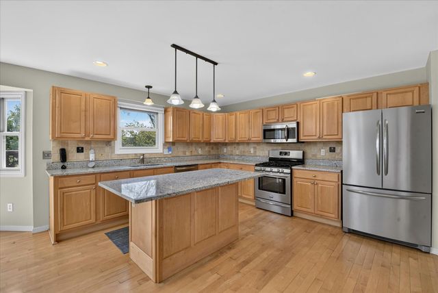 1041 Bicentennial Parkway, Ann Arbor, MI 48108