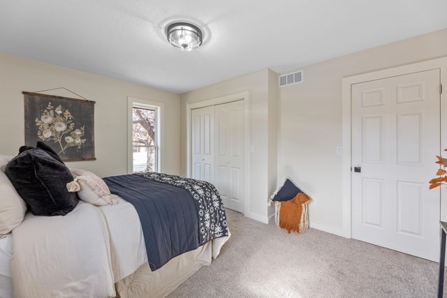 9109 E Barron Rd, Wichita, KS 67207