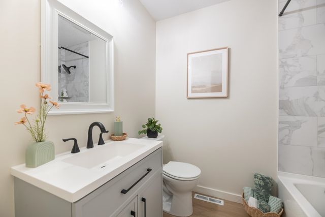 9109 E Barron Rd, Wichita, KS 67207