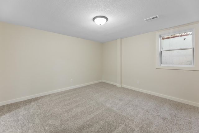 9109 E Barron Rd, Wichita, KS 67207