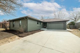 9109 E Barron Rd, Wichita, KS 67207