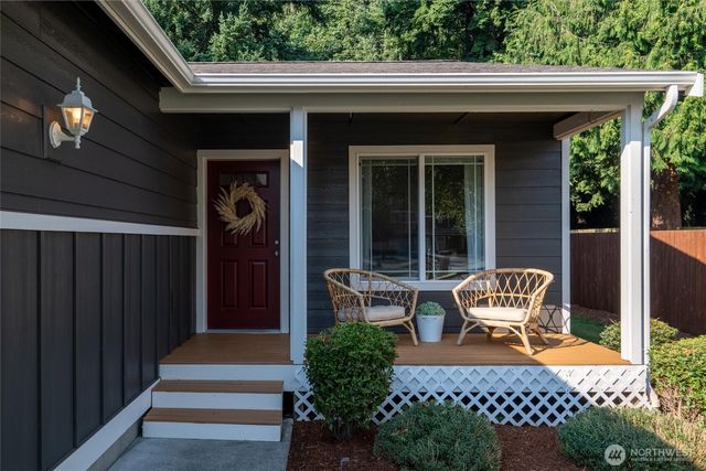 449 Oak Hill Lane, Burlington, WA 98233