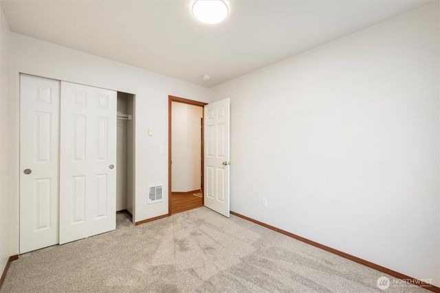 449 Oak Hill Lane, Burlington, WA 98233