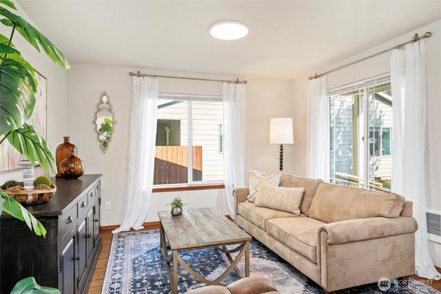 449 Oak Hill Lane, Burlington, WA 98233