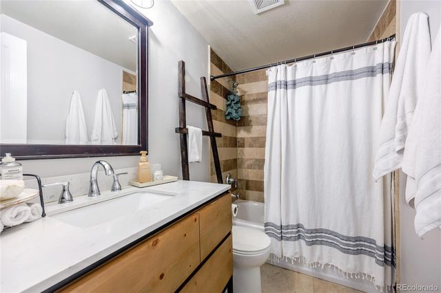1332 N Williams Street 202, Denver, CO 80218
