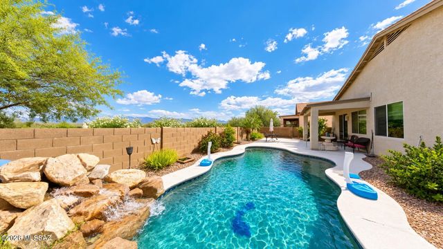 6771 S Camino Catalan, Tucson, AZ 85757