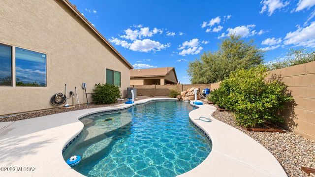 6771 S Camino Catalan, Tucson, AZ 85757