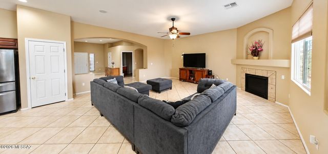 6771 S Camino Catalan, Tucson, AZ 85757