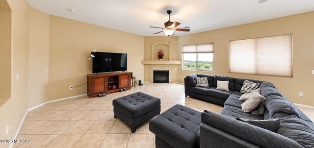 6771 S Camino Catalan, Tucson, AZ 85757
