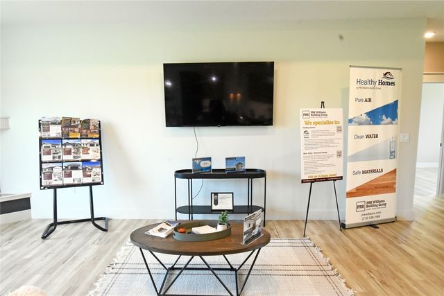 5195 Winslow Road, Marion, IA 52302