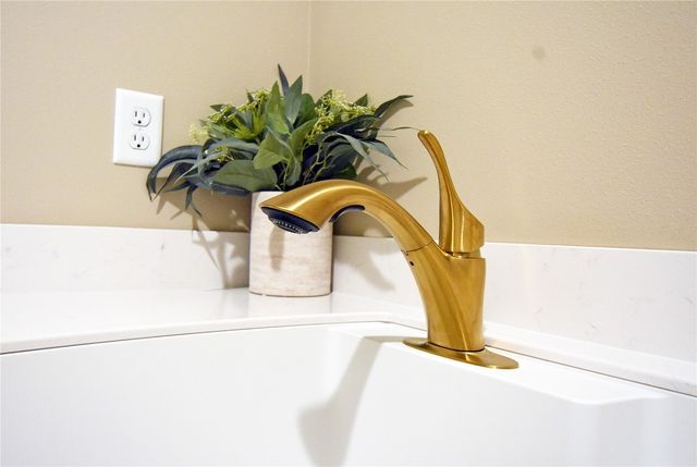 5195 Winslow Road, Marion, IA 52302