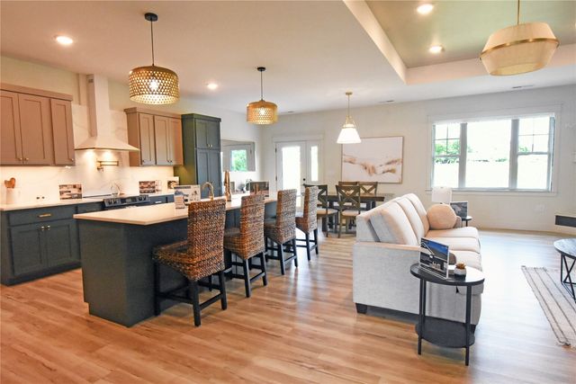 5195 Winslow Road, Marion, IA 52302