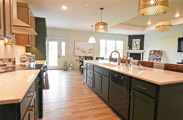 5195 Winslow Road, Marion, IA 52302