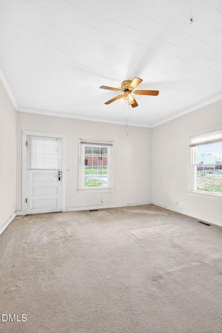 1028 Queen Ann Street, Burlington, NC 27217