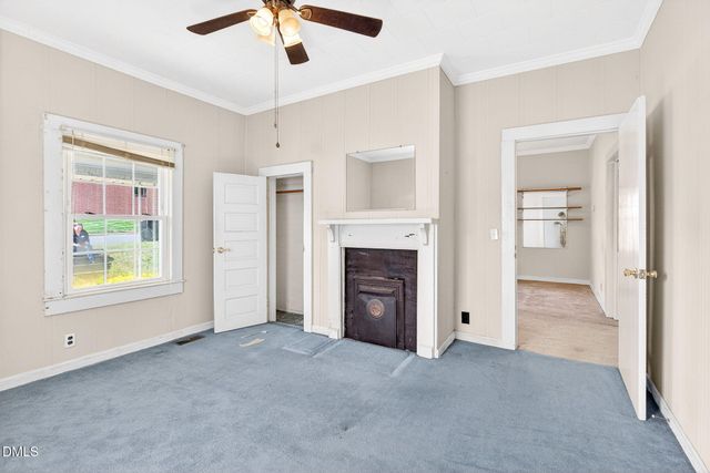 1028 Queen Ann Street, Burlington, NC 27217