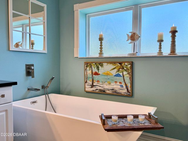423 S Atlantic Ave Apt 102, New Smyrna Beach, FL 32169
