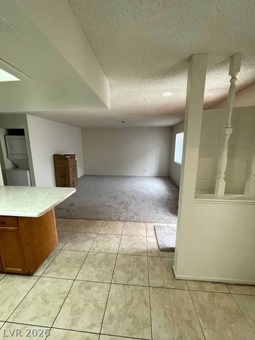 4300 LAMONT Street 232, Las Vegas, NV 89115