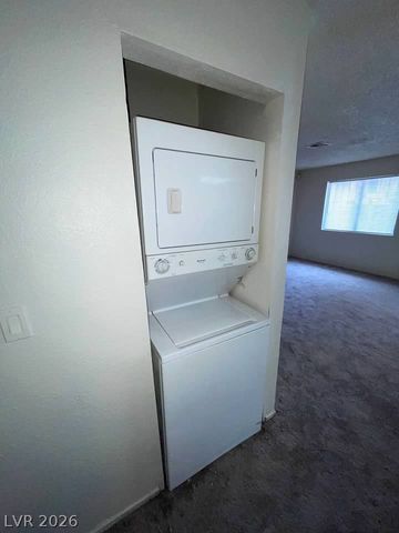 4300 LAMONT Street 232, Las Vegas, NV 89115