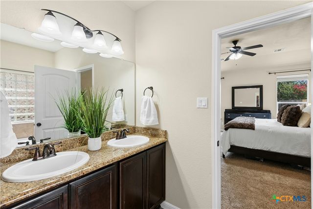 206 Paul Azinger Court, Round Rock, TX 78664