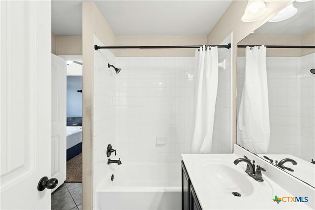206 Paul Azinger Court, Round Rock, TX 78664