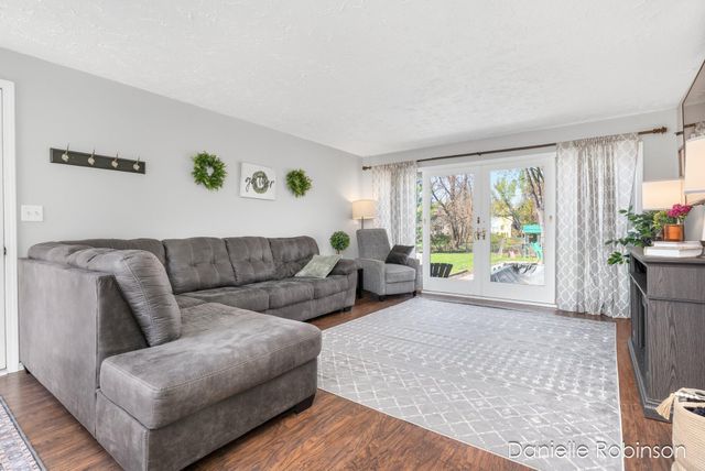 3679 Yellowstone Drive Sw, Grandville City, MI 49418