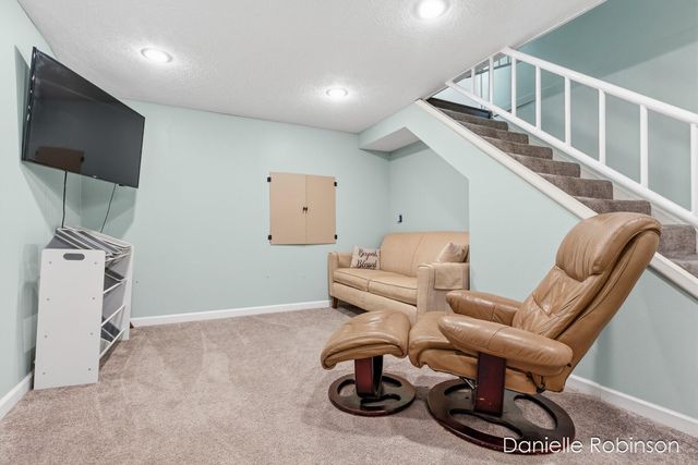 3679 Yellowstone Drive Sw, Grandville City, MI 49418