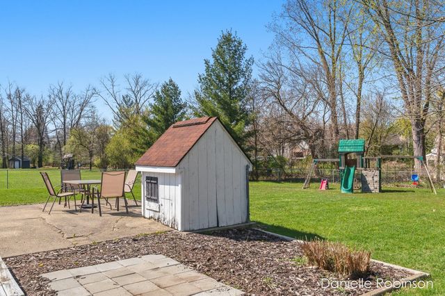 3679 Yellowstone Drive Sw, Grandville City, MI 49418