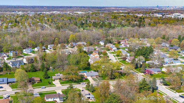 3679 Yellowstone Drive Sw, Grandville City, MI 49418