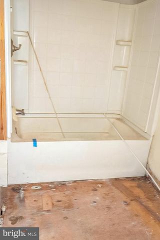 2713 WILSON ST, Latrobe, PA 15650