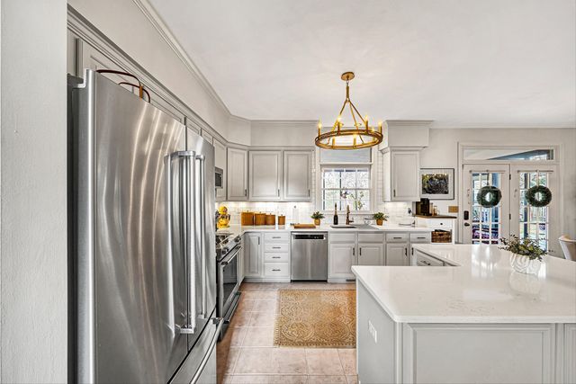 3535 Windsor Oaks CIR, Roanoke, VA 24018