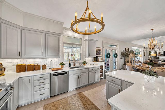 3535 Windsor Oaks CIR, Roanoke, VA 24018