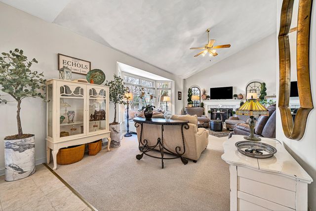 3535 Windsor Oaks CIR, Roanoke, VA 24018