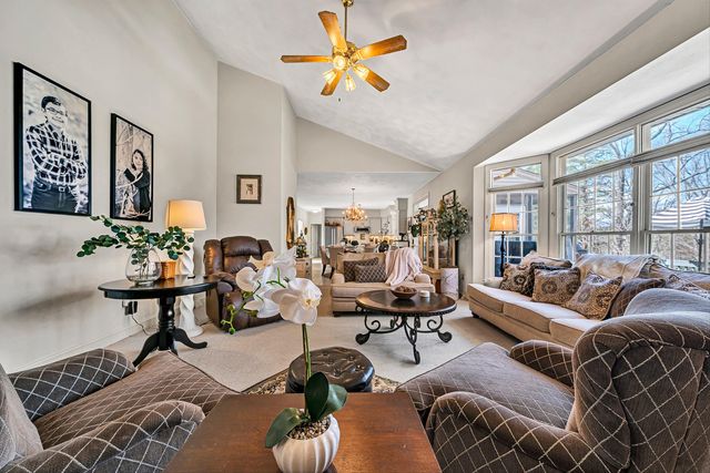 3535 Windsor Oaks CIR, Roanoke, VA 24018