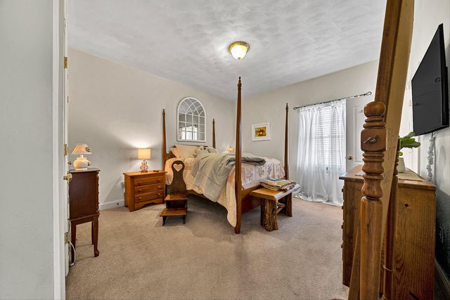 3535 Windsor Oaks CIR, Roanoke, VA 24018