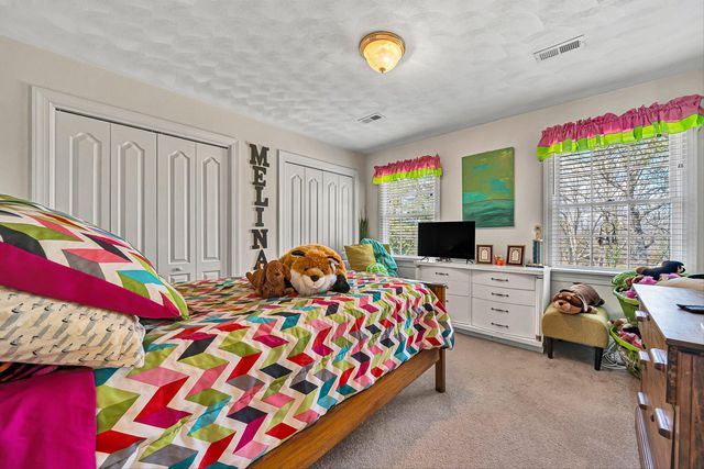 3535 Windsor Oaks CIR, Roanoke, VA 24018