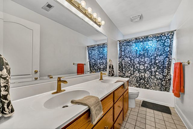 3535 Windsor Oaks CIR, Roanoke, VA 24018