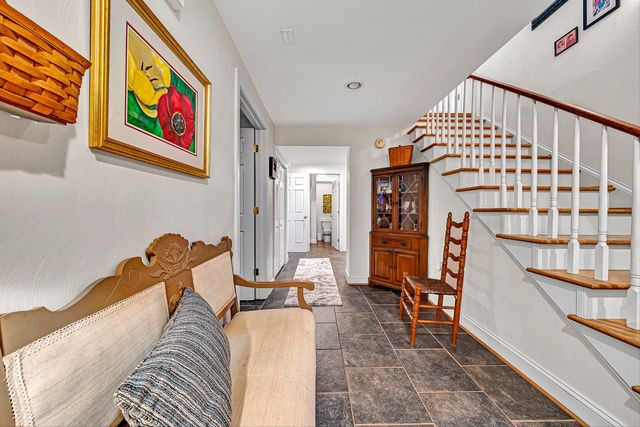 3535 Windsor Oaks CIR, Roanoke, VA 24018