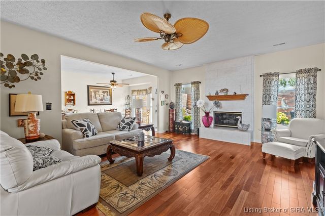 1640 Greenbriar Court, Jeffersonville, IN 47130