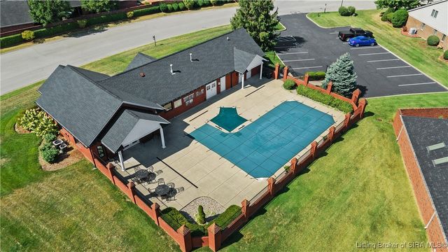 1640 Greenbriar Court, Jeffersonville, IN 47130
