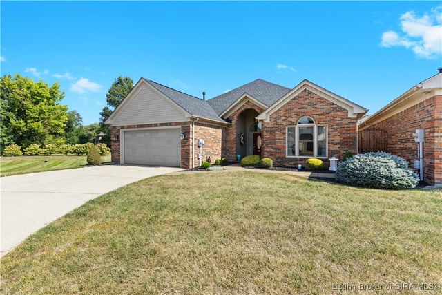 1640 Greenbriar Court, Jeffersonville, IN 47130