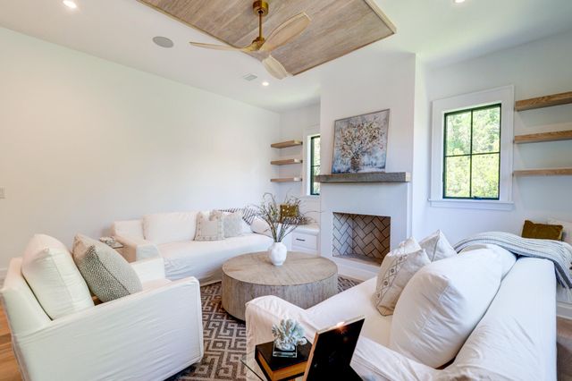 2870 Ion Avenue, Sullivans Island, SC 29482