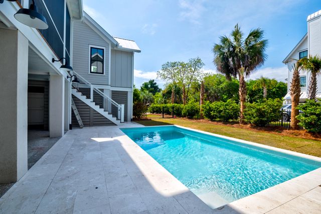 2870 Ion Avenue, Sullivans Island, SC 29482