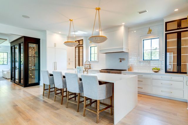 2870 Ion Avenue, Sullivans Island, SC 29482