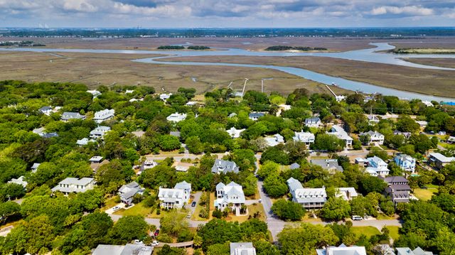2870 Ion Avenue, Sullivans Island, SC 29482