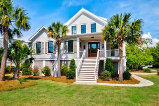 2870 Ion Avenue, Sullivans Island, SC 29482