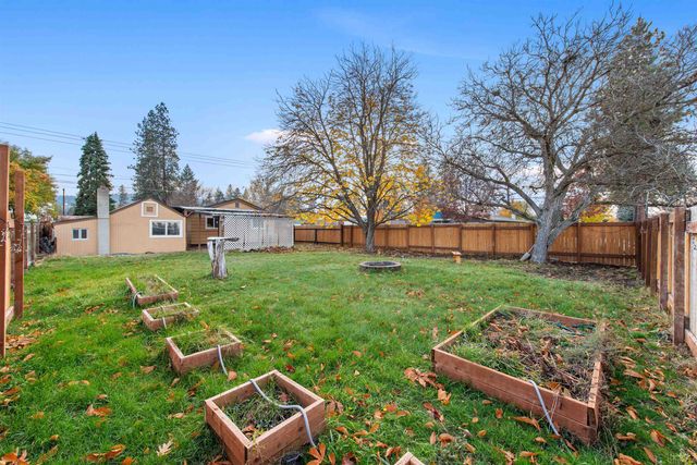 711 S Coleman St, Spokane Valley, WA 99212