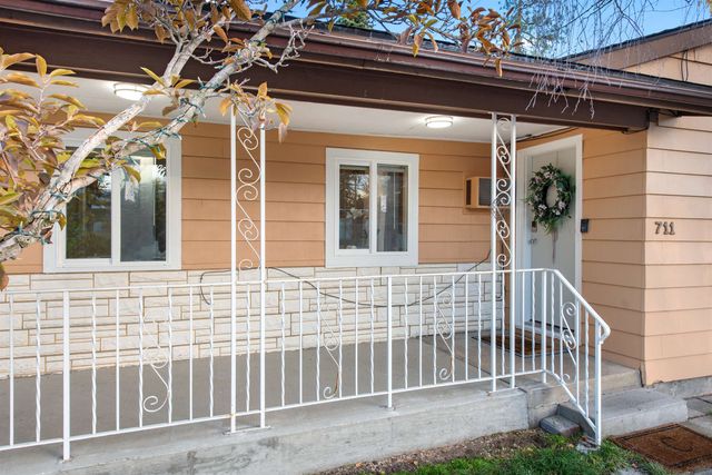 711 S Coleman St, Spokane Valley, WA 99212