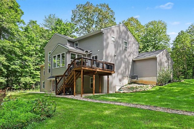 354 100th Street, Byron Center, MI 49315