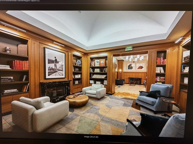 400 Stuart Street 16E, Boston, MA 02116
